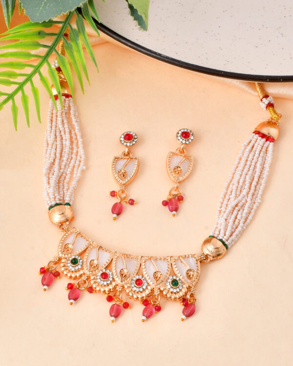 Traditional Gold Plated Artificial Necklace Set with Earrrings - Image 4